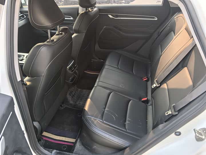 Geely Emgrand 2025 2025款 第4代 1.5L CVT龙腾版