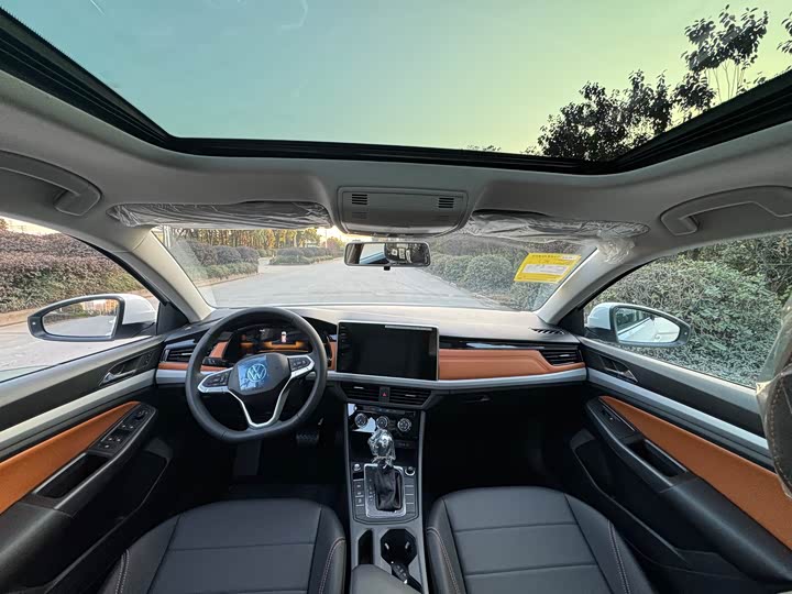 Volkswagen Bora 2025 2025款 200TSI DSG悦行导航版