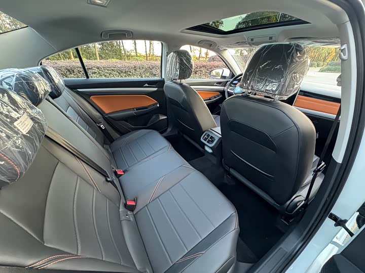 Volkswagen Bora 2025 2025款 200TSI DSG悦行导航版