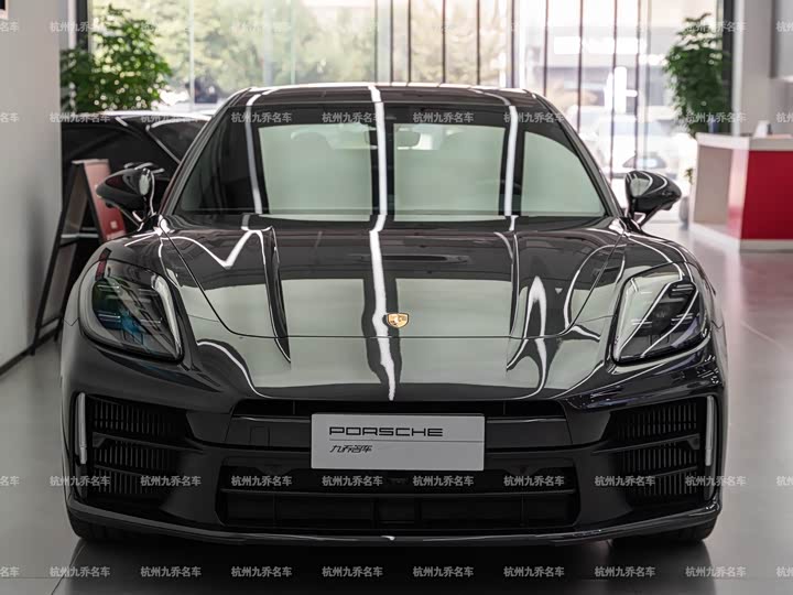 2024 Porsche Panamera
