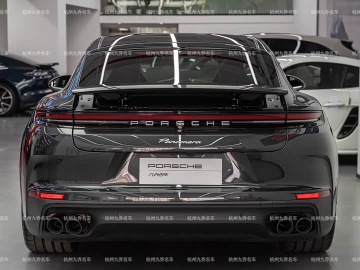 2024 Porsche Panamera