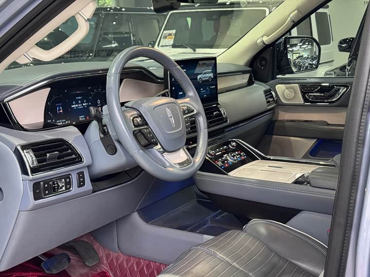 Lincoln Navigator 2022 2022款 3.5T 总统版