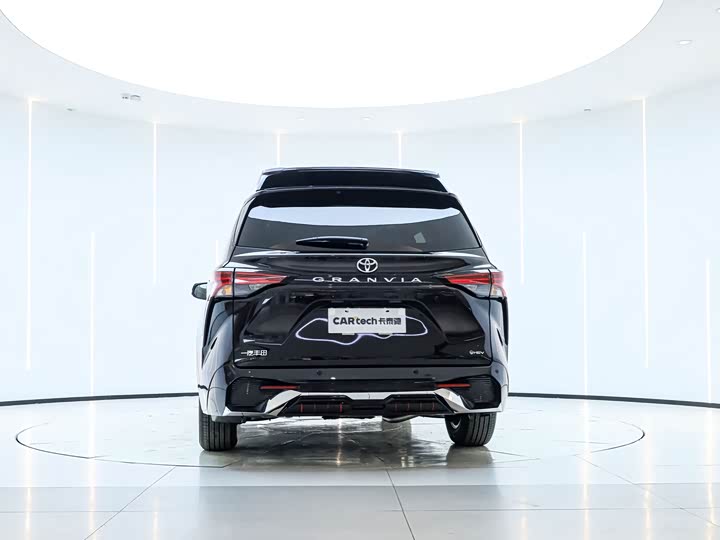 Toyota Granvia 2026 2026款 2.5L混动 舒适版