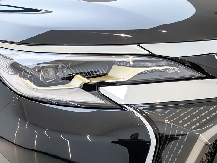 Toyota Granvia 2026 2026款 2.5L混动 舒适版