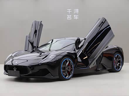 Maserati MC20 2023 2023款 3.0T 标准版