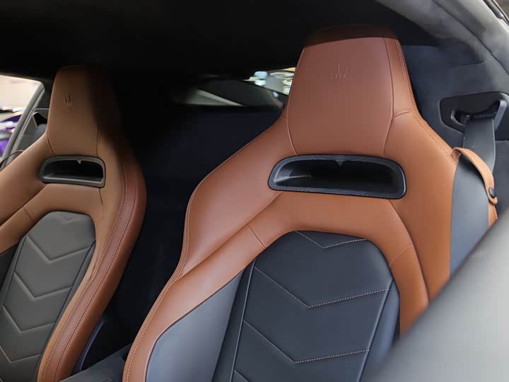 Maserati MC20 2023 2023款 3.0T 标准版