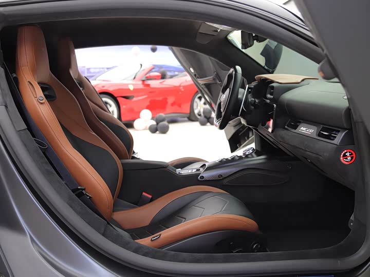 Maserati MC20 2023 2023款 3.0T 标准版