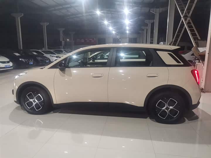 GAC Aion UT 2025 2025款 330星辉版