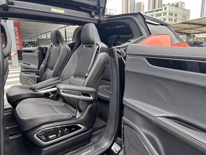 HiPhi X 2022 2022款 智远版6座 长续航版