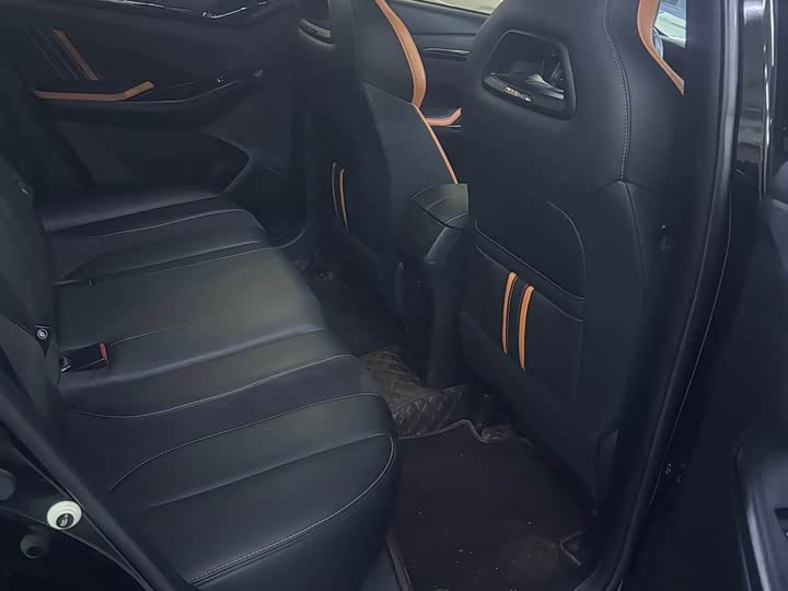 Changan Oshan X5 2022 2022款 运动版 1.5T DCT飓风音速