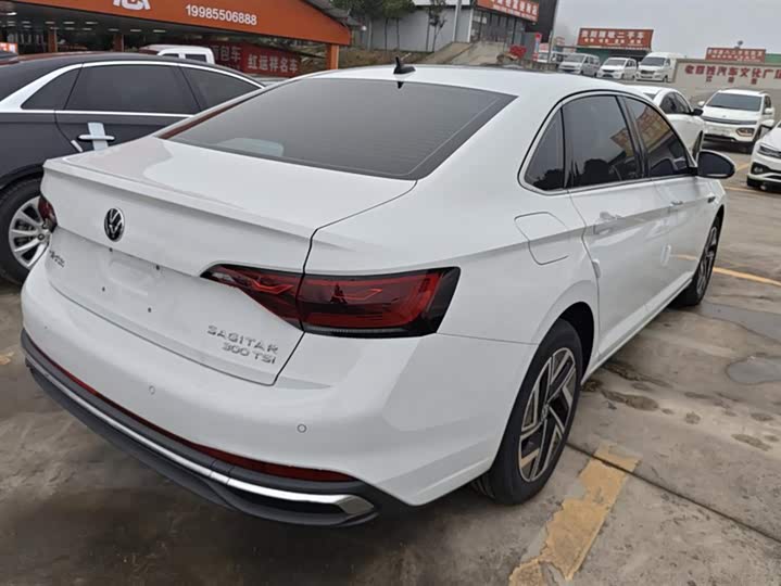 Volkswagen Sagitar L 2025 2025款 300TSI DSG超越版