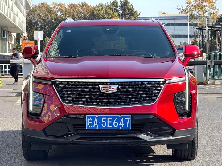 Cadillac XT4 2024 2024款 28T 两驱尊贵型