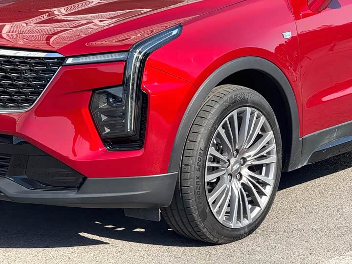 Cadillac XT4 2024 2024款 28T 两驱尊贵型