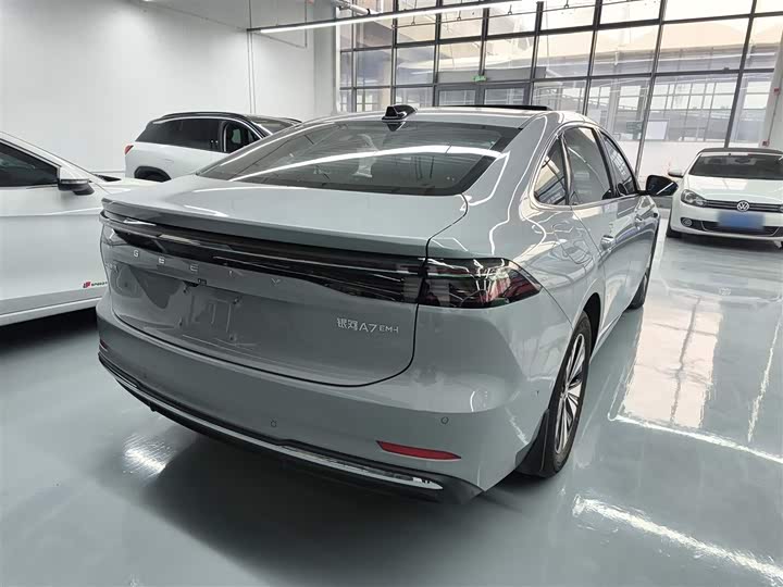 Geely Galaxy A7 2025 2025款 EM-i 150km 探索+版