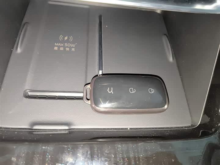 Geely Galaxy A7 2025 2025款 EM-i 150km 探索+版