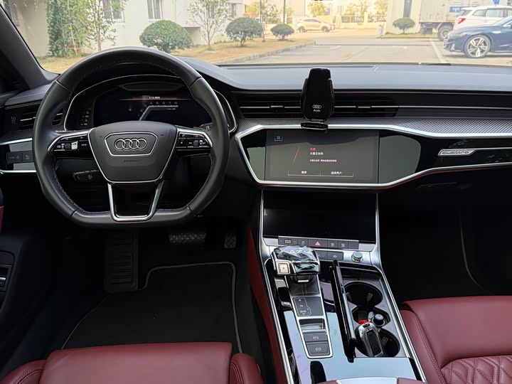 Audi A7L 2024 2024款 45 TFSI quattro 黑武士版