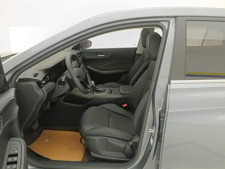 Roewe i5 2023 2023款 1.5L CVT豪华版