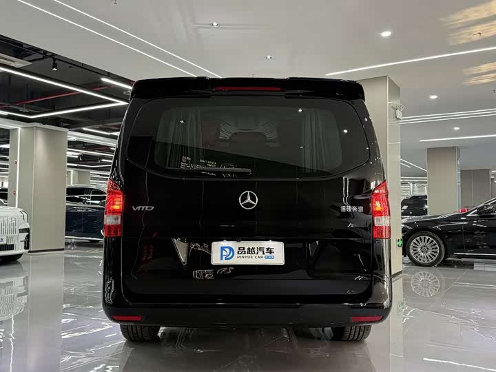 Mercedes-Benz Vito 2024 2024款 2.0T 精英版 7座