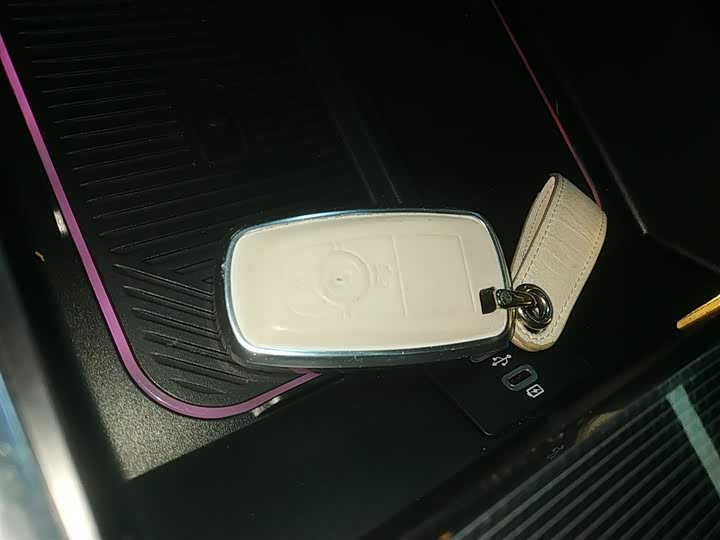 Ford Explorer 2023 2023款 EcoBoost 285 四驱ST-LINE 6座