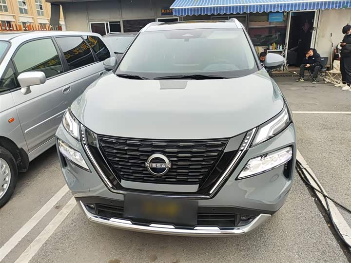 Nissan X-Trail 2023 2023款 e-POWER 超混双电机四驱至尊版