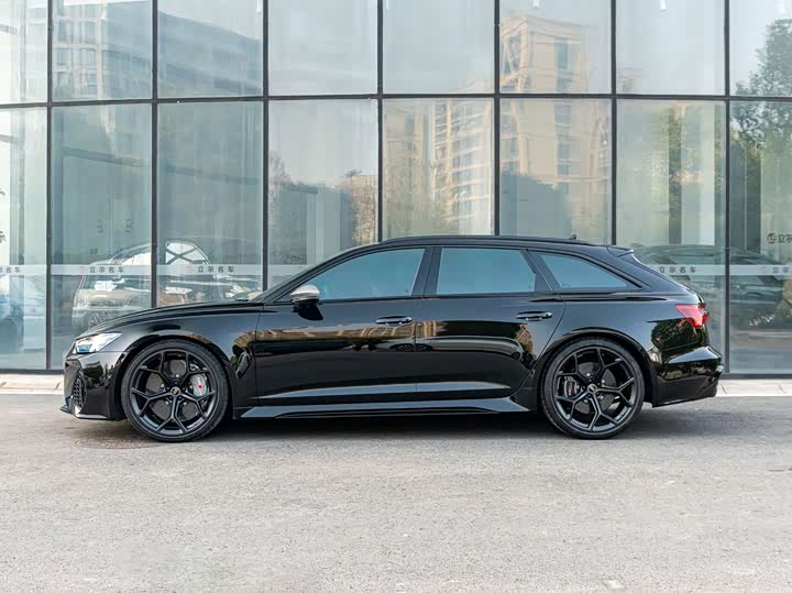 Audi RS 6 2024 2024款 RS 6 4.0T Avant performance