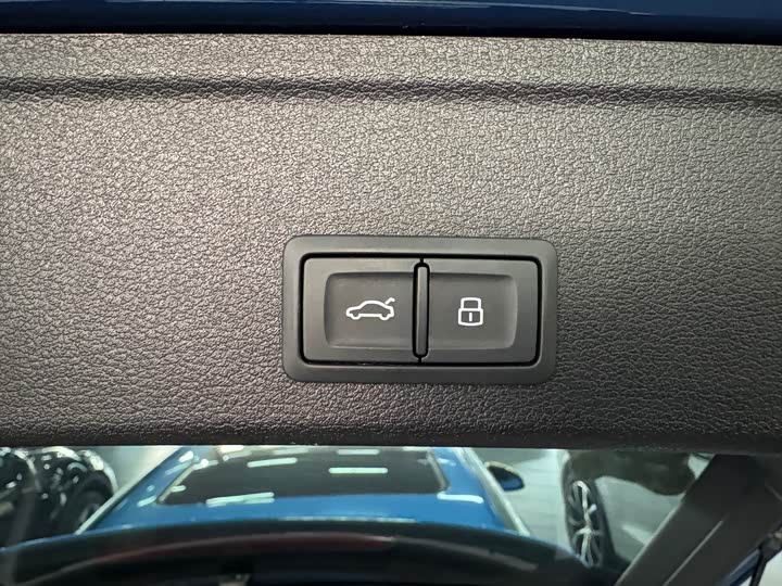 Audi A4 2023 2023款 Avant 40 TFSI 时尚动感型