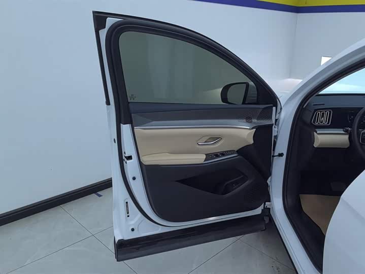 BYD Song Pro Hybrid 2025 2025款 第二代 DM-i 75KM超越型