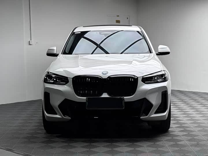 2024 BMW iX3