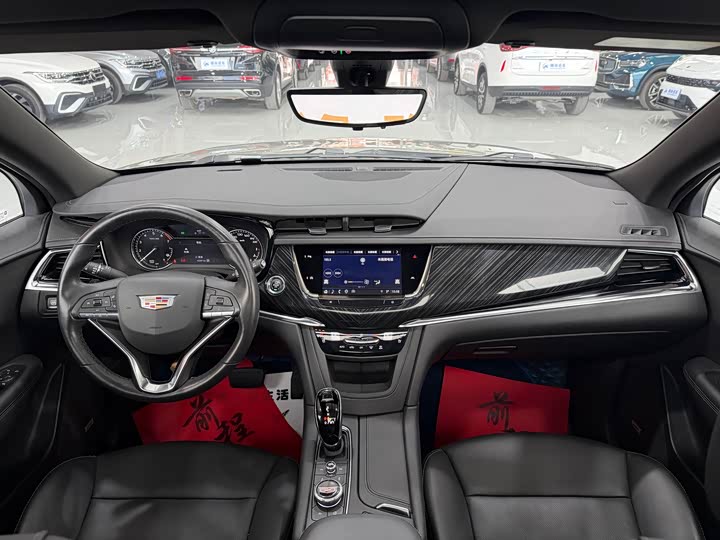 Cadillac XT6 2022 2022款 2.0T 六座四驱豪华型标准版