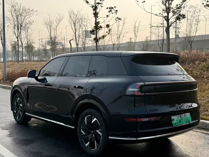 Changan Qiyuan (Nevo) Q07 2025 2025款 215尊荣型