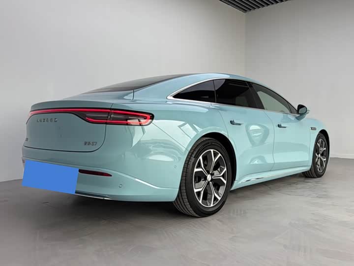 Luxeed S7 2025 2025款 705km Pro