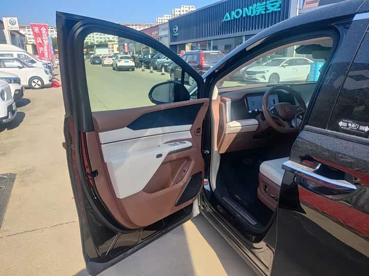 BYD Xia 2025 2025款 DM-i 1.5T 180km 超越型