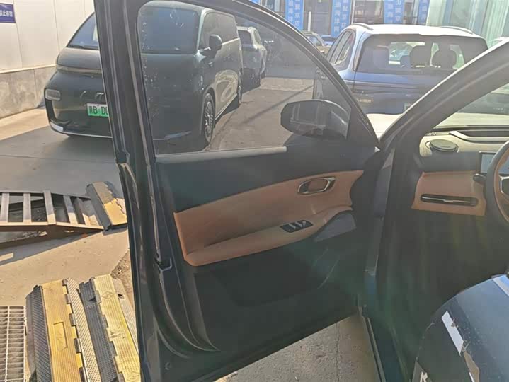 Geely Galaxy Starship 7 2025 2025款 120km 领航版