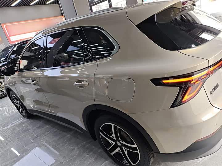 MG Motor ES5 2025 2025款 515plus 后驱版