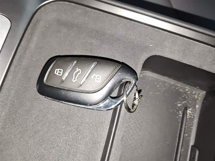 MG Motor ES5 2025 2025款 515plus 后驱版