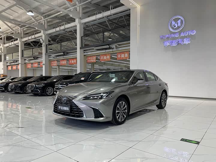 Lexus ES 2025 2025款 200 臻享版