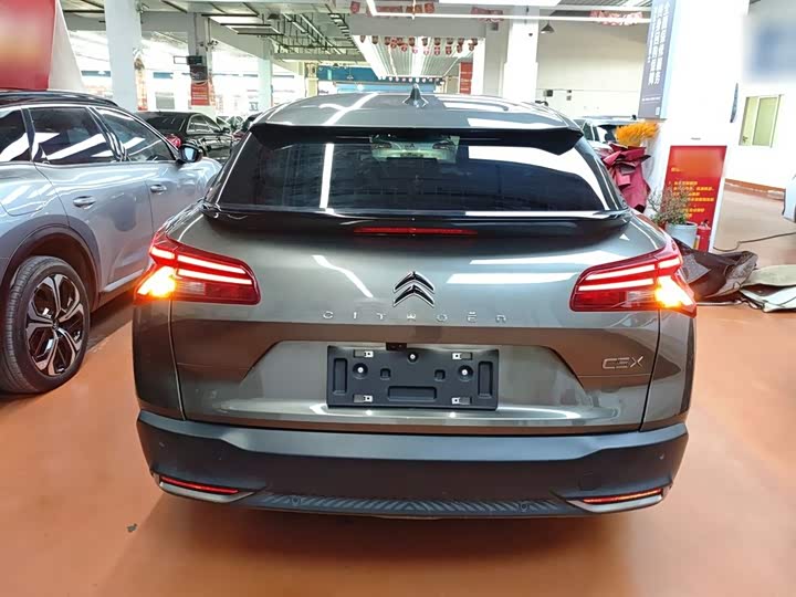 Citroen C5 X 2021 2021款 1.6T 领不凡