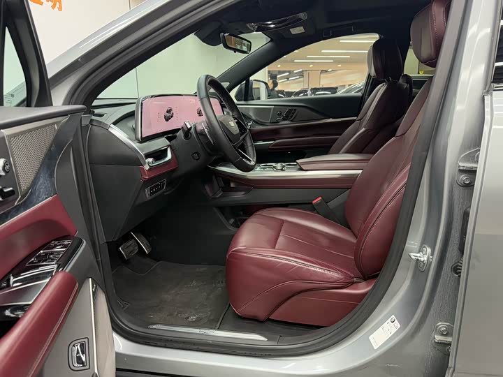 Cadillac XT5 2025 2025款 2.0T 铂金型