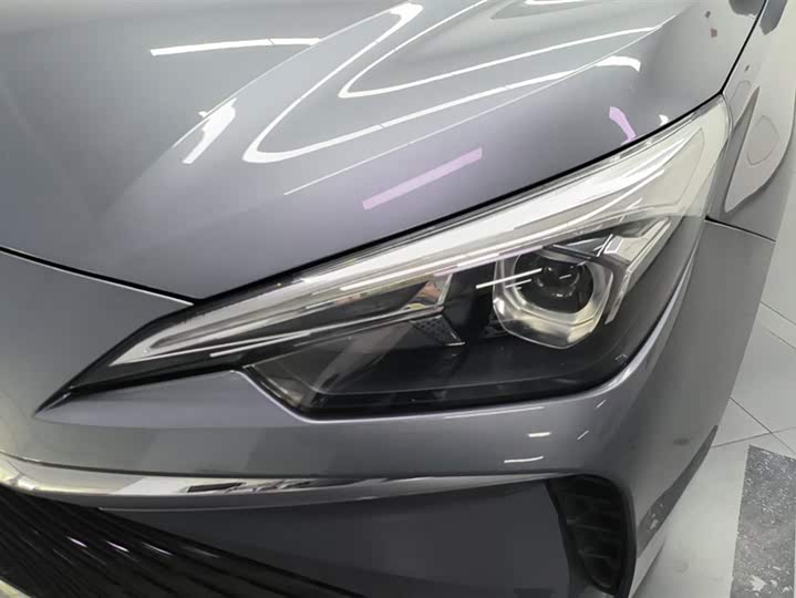 Roewe i5 2023 2023款 1.5L CVT尊荣版