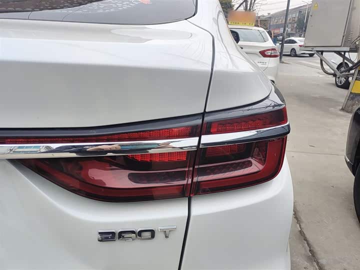 Changan CS85 Coupe 2021 2021款 1.5T DCT精英型