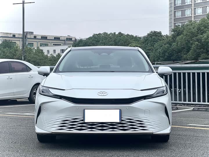 Toyota Camry 2024 2024款 2.0GVP 豪华版