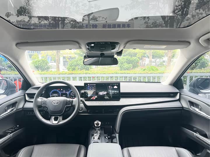 Toyota Camry 2024 2024款 2.0GVP 豪华版
