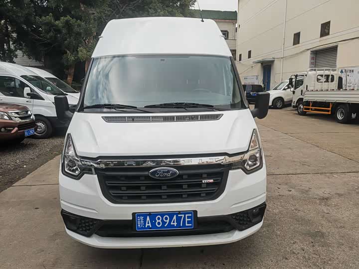 Ford Transit New 2022 2022款 2.2T手动物流车Pro中轴7座中高顶