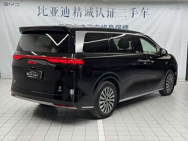 BYD Xia 2025 2025款 DM-i 1.5T 180km 超越型