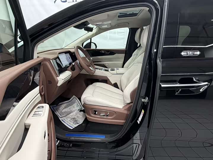 BYD Xia 2025 2025款 DM-i 1.5T 180km 超越型