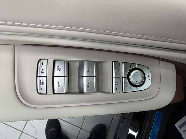 BYD Xia 2025 2025款 DM-i 1.5T 180km 超越型