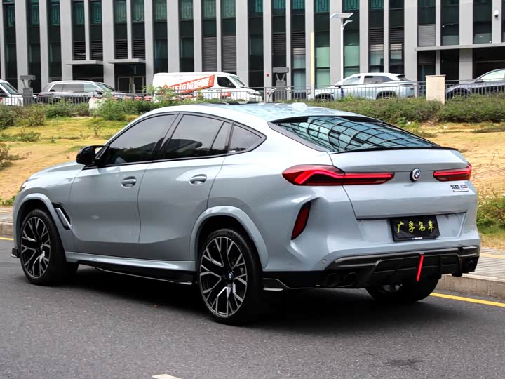 BMW X6 M 2023 2023款 X6 M 雷霆版