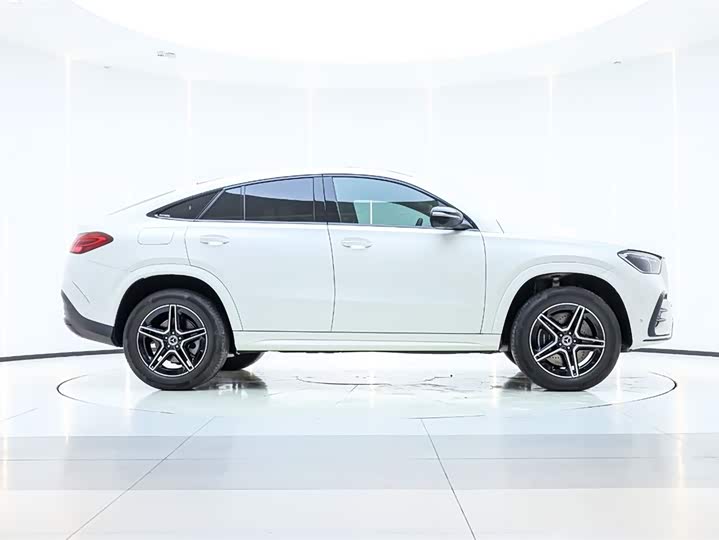 Mercedes-Benz GLE-Class Coupe 2024 2024款 GLE 450 4MATIC 轿跑SUV 时尚型