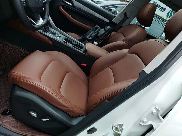 Geely Vision X6 2021 2021款 PRO 1.4T 自动尊贵型