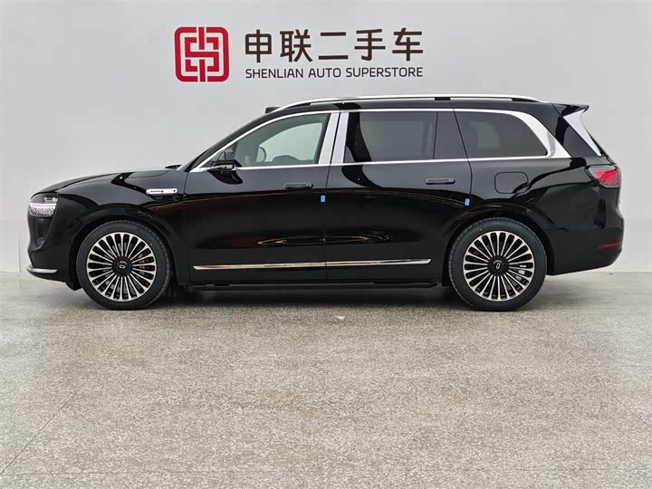 Aito M9 2025 2025款 增程 Ultra版 52kWh 6座版